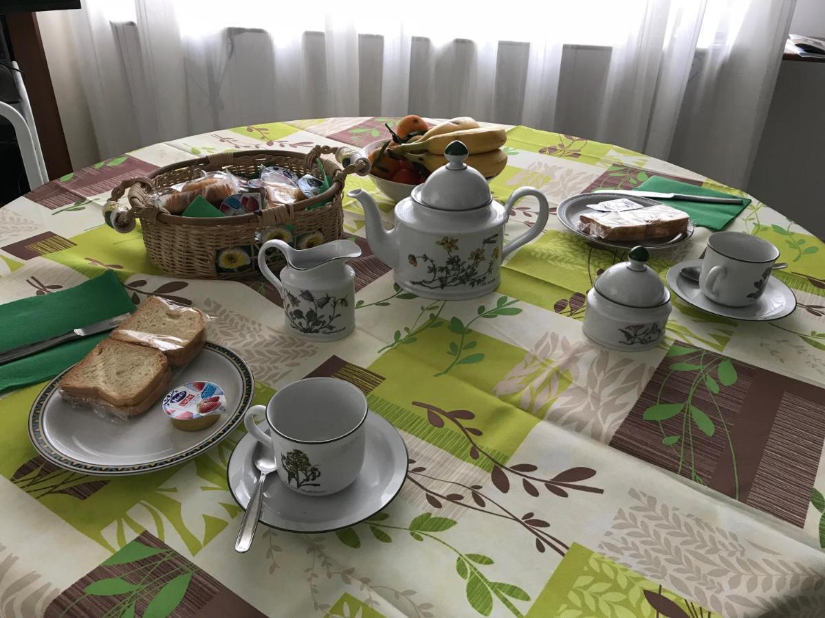 ナポリ Il Ramo D'Oro Bed & Breakfast エクステリア 写真